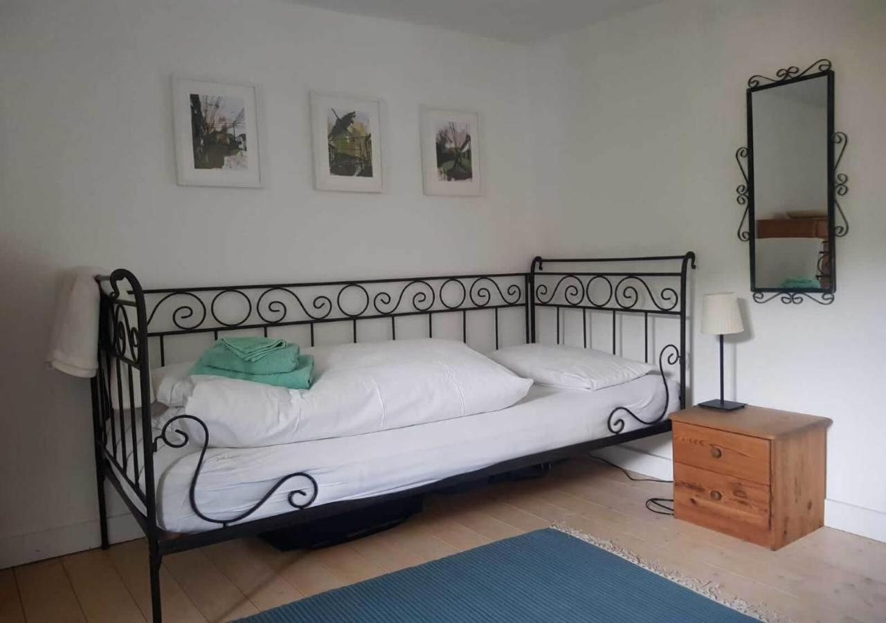 Aeltestes Haus In Quentel - Ferienwohnung 1 Mit Kleinem Garten Lichtenau Exteriör bild